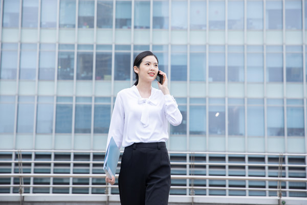 呼叫中心客服工作內(nèi)容復(fù)雜，接入系統(tǒng)后可統(tǒng)一操作!